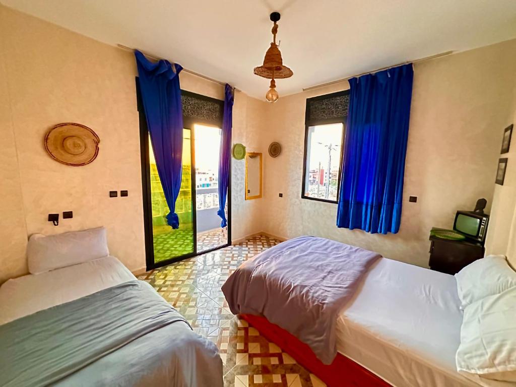 Imsouane Hotels with Ocean Views for Budget Travelers - Complete Guide 2025 5 Imsouane hotels with ocean views budget travelers common area social space