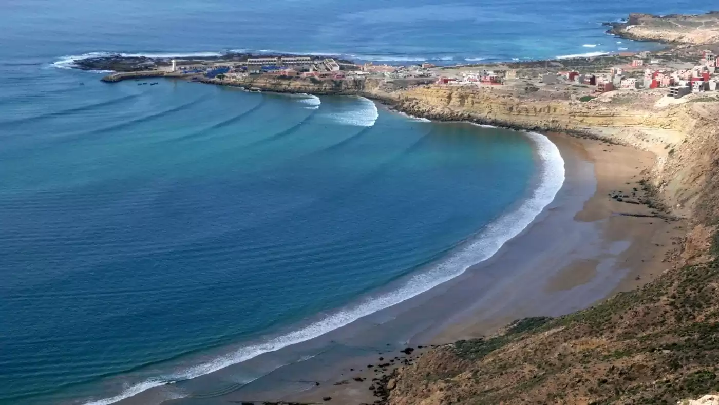 Best Time to Surf in Imsouane: Season by Season Complete Guide 2025 2 best time to surf in Imsouane perfect conditions Magic Bay Morocco